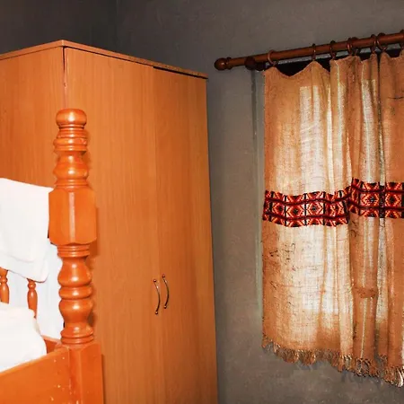 Flocka Hostel *